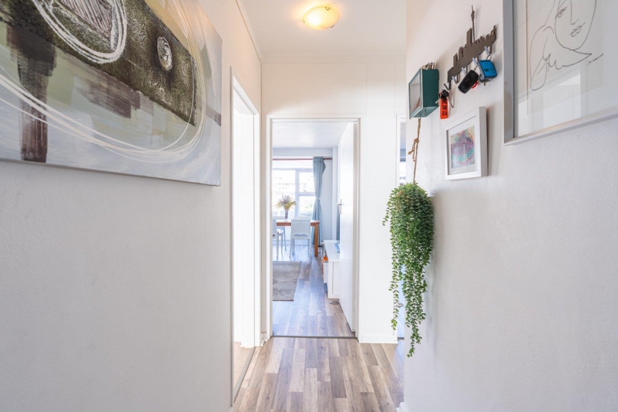 1 Bedroom Property for Sale in Green Point Western Cape